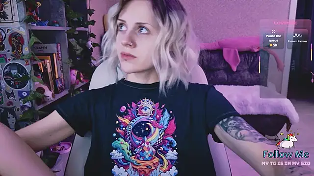 NaniMoore online show from 03-27-26, 08:08