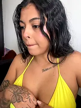 Dulce-diosa online show from 10-10-25, 07:35