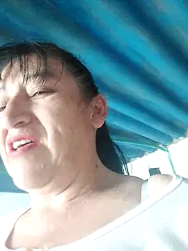 clarita 01 online show from 02-11-26, 01:27