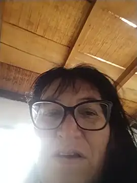 Snapshot of clarita_01 chatting on 06-14-26, 03:47 clarita 01 online show from 06-14-26, 03:47