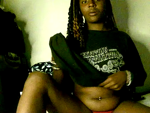 Snapshot of lavishh_linds chatting on 01-03-25, 03:12 lavishh linds online show from 01-03-25, 03:12