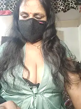 Snapshot of Cute_Ruhi99 chatting on 01-11-25, 10:40 Cute Ruhi99 online show from 01-11-25, 10:40