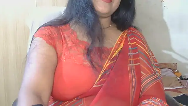 Snapshot of Cute_Ruhi99 chatting on 10-07-25, 09:06 Cute Ruhi99 online show from 10-07-25, 09:06