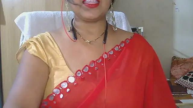 Snapshot of Cute_Ruhi99 chatting on 10-11-25, 06:56 Cute Ruhi99 online show from 10-11-25, 06:56