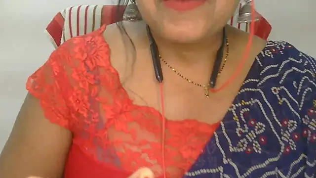 Snapshot of Cute_Ruhi99 chatting on 07-06-26, 08:55 Cute Ruhi99 online show from 07-06-26, 08:55