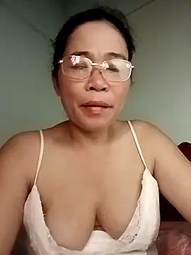 Snapshot of Sexy-asslove90 chatting on 09-25-25, 01:42 Sexy-asslove90 online show from 09-25-25, 01:42