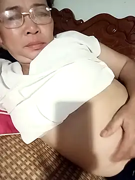 Snapshot of Sexy-asslove90 chatting on 11-09-25, 05:50 Sexy-asslove90 online show from 11-09-25, 05:50