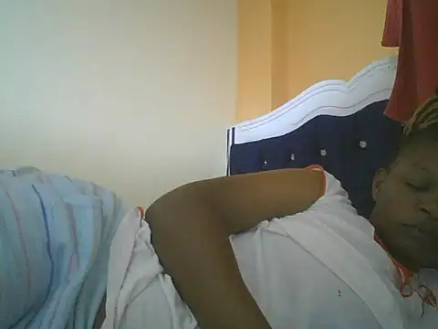 clakemmy250 online show from 02-04-25, 09:10