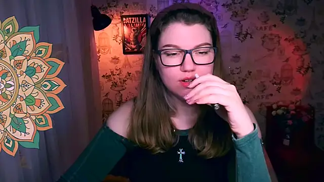 VioletteWay online show from 04-12-26, 04:01