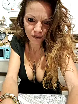 vampvanna23 online show from 11-04-25, 04:55