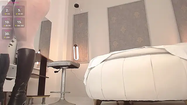 Sara Gomez online show from 03-07-26, 03:42