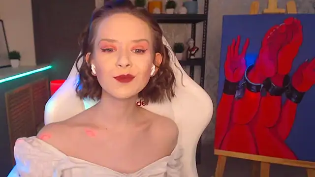 FascinatingEyess online show from 12-19-24, 10:21