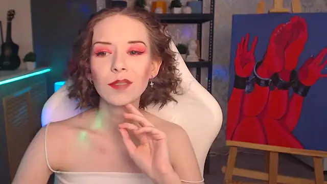 FascinatingEyess online show from 11-16-25, 06:13