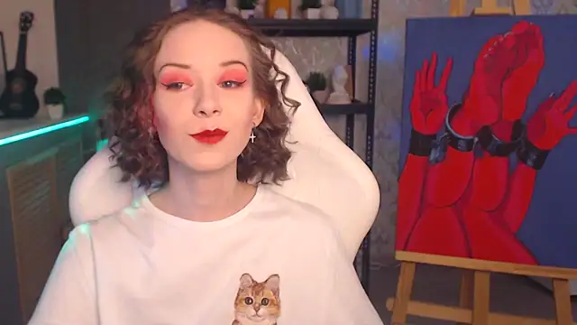 FascinatingEyess online show from 11-22-25, 05:34