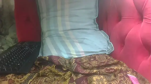 Snapshot of Princess_Tamara chatting on 05-11-26, 12:11 Princess Tamara online show from 05-11-26, 12:11