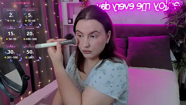 FeralPeach online show from 04-24-26, 07:11