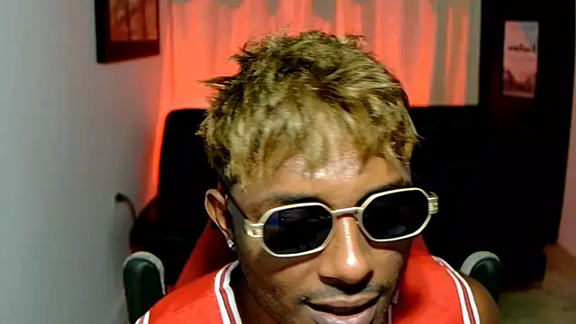 Black indiian online show from 11-27-25, 05:37