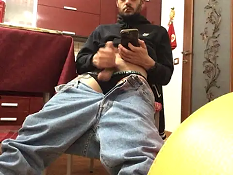 DragonPink online show from 12-15-24, 03:24