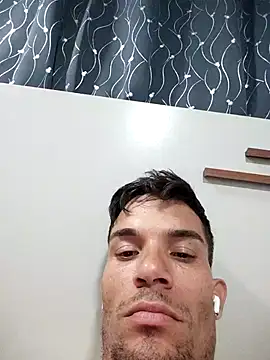 719610 online show from 04-09-26, 02:33