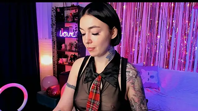 Magic Allie online show from 10-19-25, 07:47