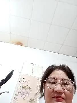 Snapshot of Rose_DiDi chatting on 05-19-26, 06:03 Rose DiDi online show from 05-19-26, 06:03