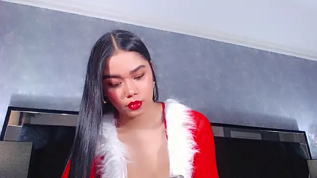 Snapshot of JasmineMoore chatting on 12-24-24, 09:22 JasmineMoore online show from 12-24-24, 09:22
