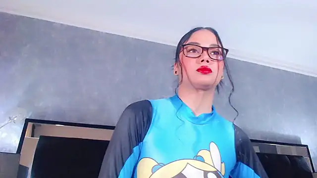 Snapshot of JasmineMoore chatting on 03-13-25, 04:01 JasmineMoore online show from 03-13-25, 04:01