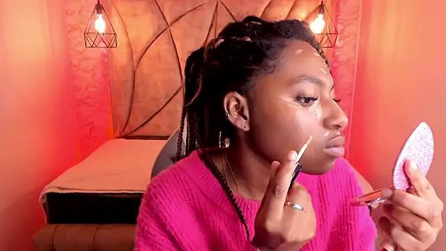 Queen perla  online show from 02-20-25, 12:36