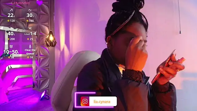 Queen perla  online show from 02-18-26, 12:01