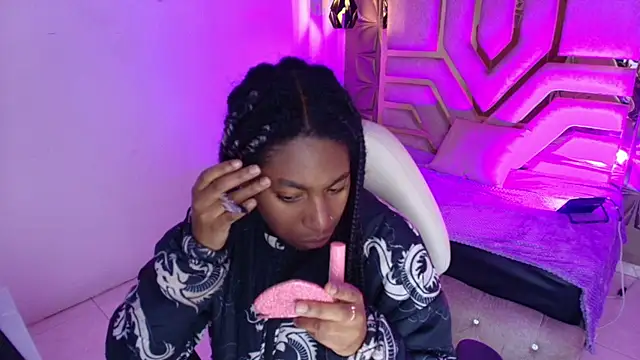 Queen perla  online show from 02-25-26, 12:15