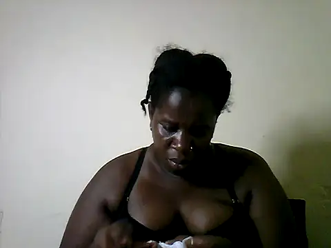 Sexy valentine001 online show from 10-29-25, 02:58