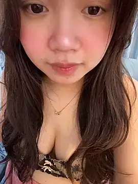 Hotellinh12 online show from 11-27-25, 06:59