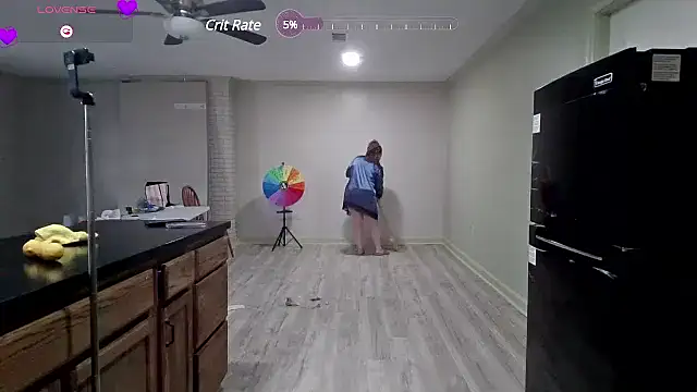 Snapshot of Milfshakecafe chatting on 03-20-25, 09:46 Milfshakecafe online show from 03-20-25, 09:46