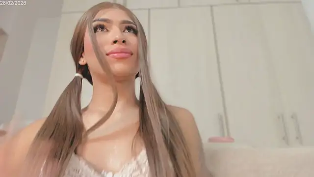 Angel camm online show from 03-01-26, 04:58