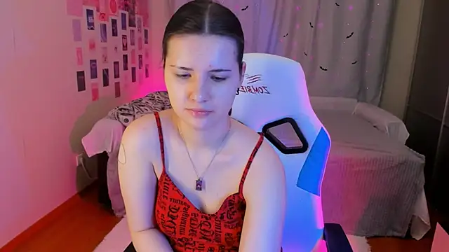 Snapshot of Vanessa_Verona chatting on 01-14-25, 12:54 Vanessa Verona online show from 01-14-25, 12:54