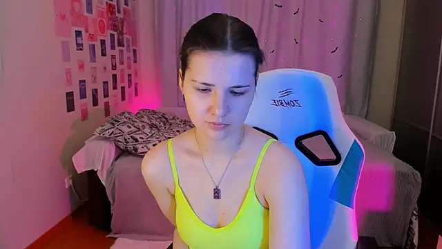 Snapshot of Vanessa_Verona chatting on 01-15-25, 09:30 Vanessa Verona online show from 01-15-25, 09:30