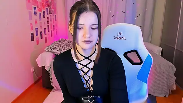 Snapshot of Vanessa_Verona chatting on 02-02-25, 01:02 Vanessa Verona online show from 02-02-25, 01:02