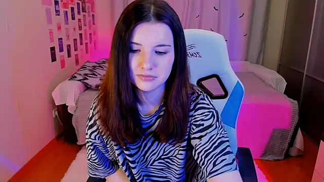 Snapshot of Vanessa_Verona chatting on 02-08-25, 04:25 Vanessa Verona online show from 02-08-25, 04:25