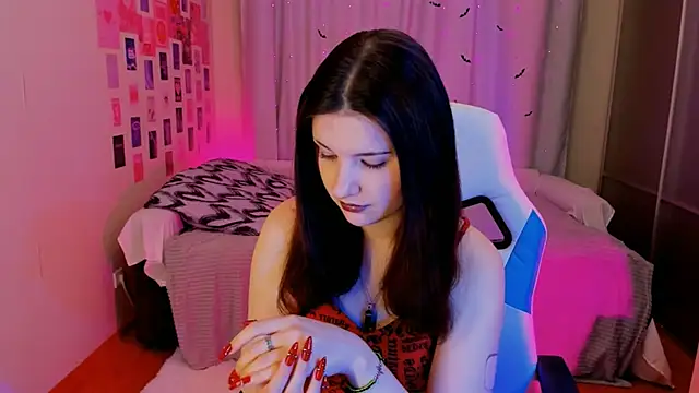 Snapshot of Vanessa_Verona chatting on 02-09-25, 12:49 Vanessa Verona online show from 02-09-25, 12:49