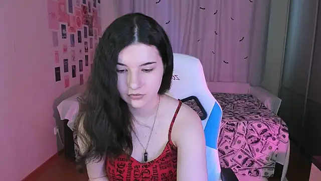 Snapshot of Vanessa_Verona chatting on 03-16-25, 05:47 Vanessa Verona online show from 03-16-25, 05:47