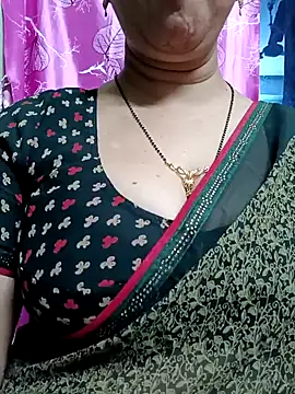 Rosy-B online show from 01-15-25, 05:58