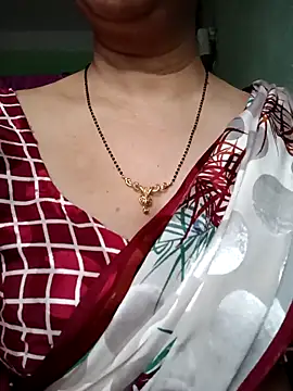 Snapshot of Rosy-B chatting on 03-26-26, 12:17 Rosy-B online show from 03-26-26, 12:17