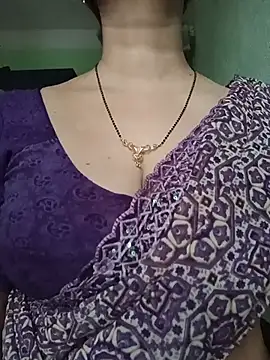 Snapshot of Rosy-B chatting on 06-24-26, 12:09 Rosy-B online show from 06-24-26, 12:09