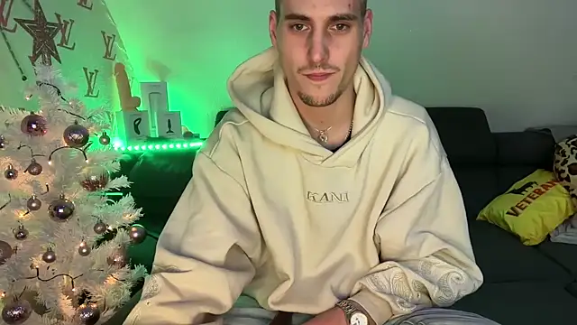 Cookieboy88 online show from 11-18-25, 05:06