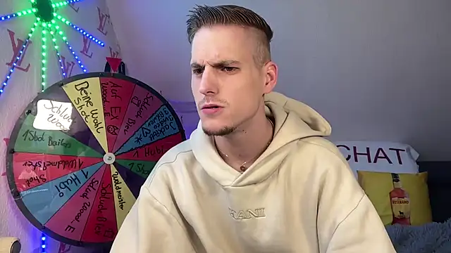 Cookieboy88 online show from 03-27-26, 05:12