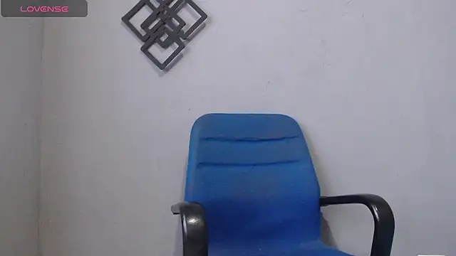 blue violette  online show from 01-22-25, 04:44