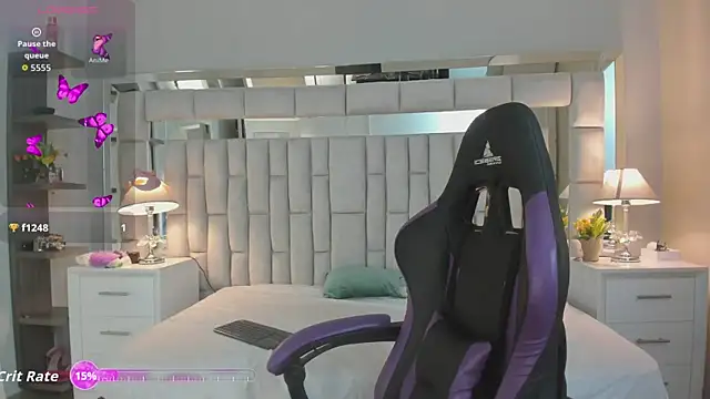 mariiahneedles online show from 04-15-26, 12:06