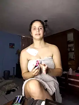 Catalinacandela online show from 01-06-26, 07:39