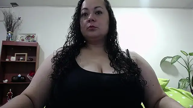 Snapshot of Aleia_Taylor chatting on 06-26-26, 10:03 Aleia Taylor online show from 06-26-26, 10:03