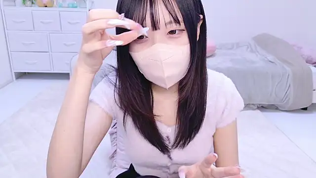 Suzu ch xx online show from 02-11-25, 07:05